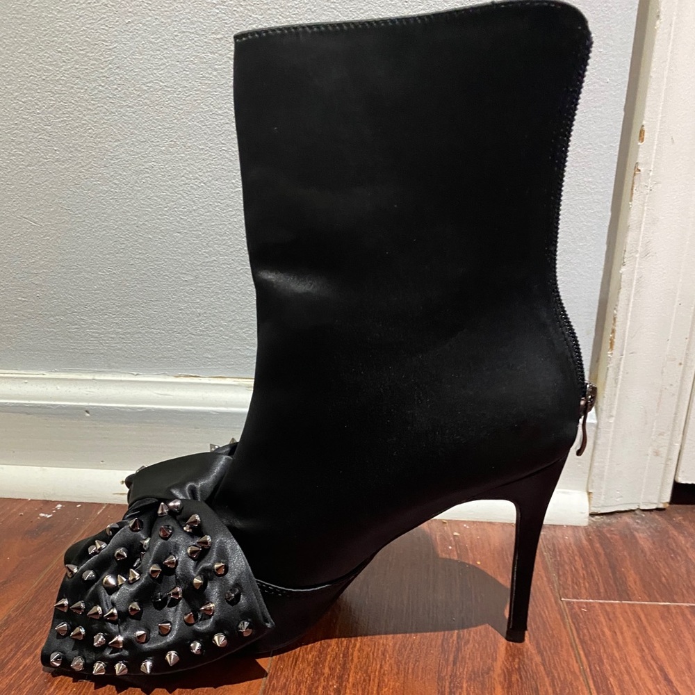 ICCONIC bow bootie - Picture 2 of 3